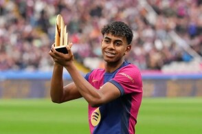 荷甲战报：诺约克斯梅开二度，SBV精英2-1战胜阿贾克斯