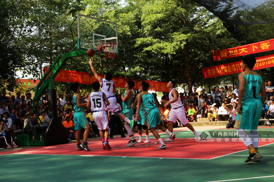 掘金VS黄蜂前瞻：掘金冲击客场10连胜，拉梅洛·鲍尔缺阵