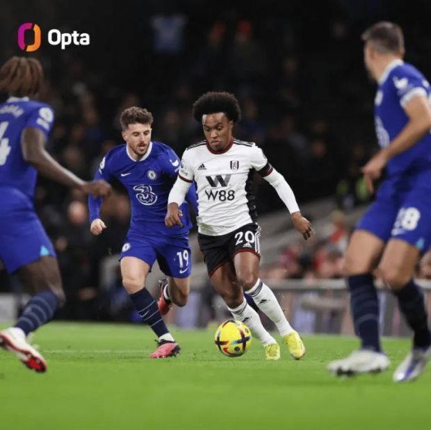 天空体育：贝洛蒂已返回卡利亚里继续治疗，预计明年春天复出