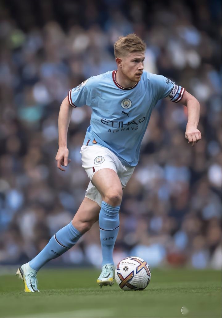 弗里克：亚马尔防守端表现也很积极，费兰是非常聪明的球员