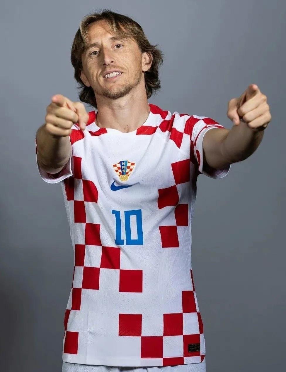 龙赛罗：皇马的球员仿佛生活在另一个世界，根本没有任何明确目标